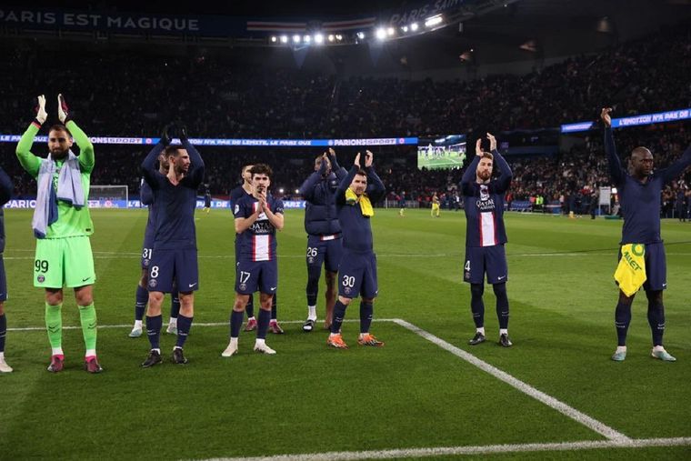 PSG adelantó su viaje para evitar el martes negro- Foto: @PSG_espanol