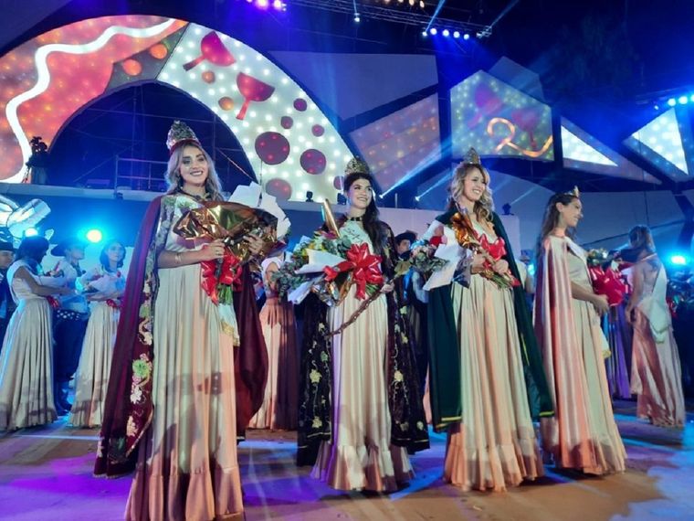 Las cuatro jóvenes elegidas. Foto: Municipalidad de San Rafael