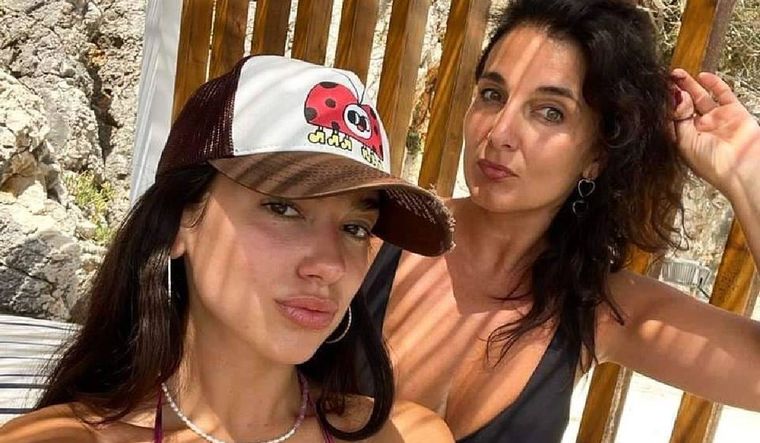 Anesa Lipa, la bellísima madre de Dua Lipa.