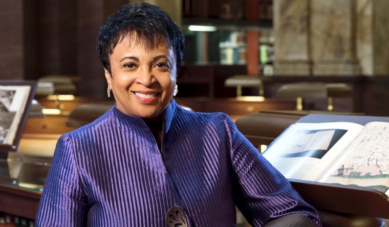 Carla Hayden fue cesada inmediatamente de su cargo. Foto: Wikipedia.