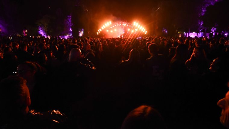 Cientos de personas disfrutaron de una noche mágica en los Bosques de Cacheuta Foto: Marcos Ernesto García / MDZ