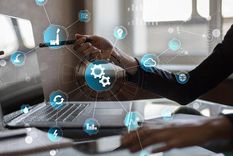 El verdadero cambio no ocurre únicamente por la tecnología, sino por el liderazgo que la impulsa.