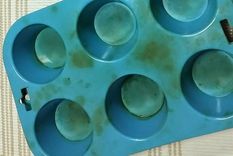 Los moldes de silicona comienzan a deteriorarse con los usos. Foto: Limpiapedia