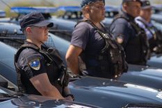 La Policía de Mendoza asegura que no han recibido ninguna respuesta oficial ante el reclamo de aumento salarial, mejoras laborales y cambios en Sanidad Policial.