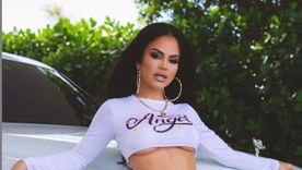 Foto: https://www.televicentro.com/natti-natasha-posa-en-sexy-traje-de-bano-que-deja-muy-poco-a-la-imaginacion