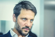 Rodrigo de la Serna tiene más de 1 millón de seguidores en Instagram. Foto: Instagram @delaserna_rodrigo