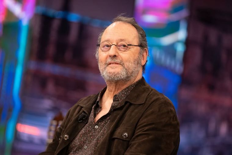 Jean Reno tiene raíces españolas.