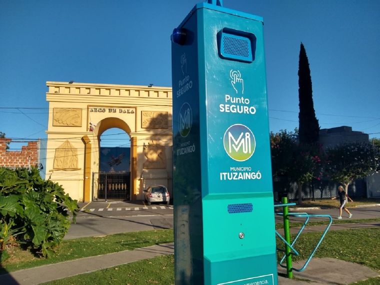 Totem de Seguridad, municipalidad de Ituzaingo Foto: Twitter