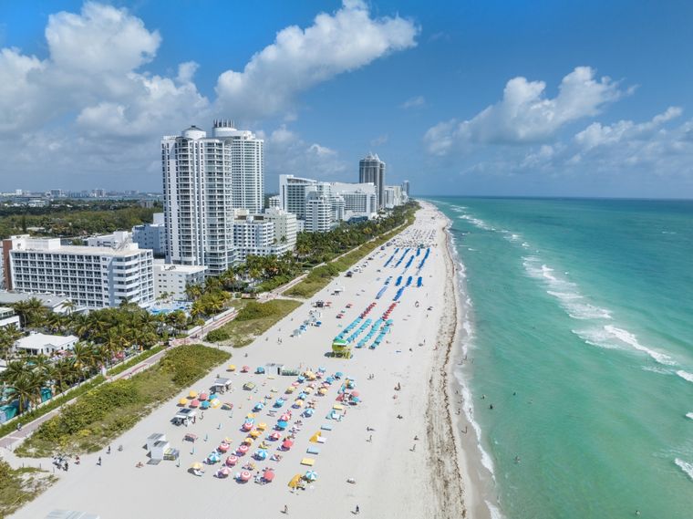 Miami continúa capturando la atención mundial con su mezcla de lujo, cultura y eventos de primer nivel