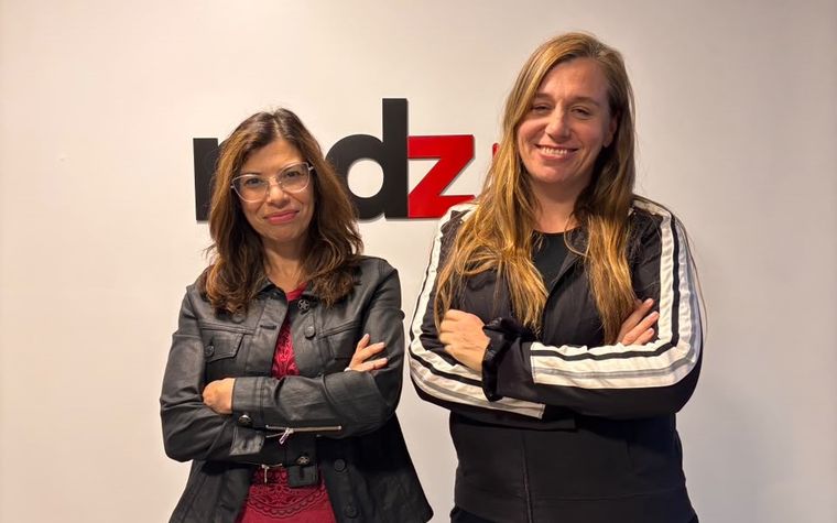Mariana Guzzante, la periodista que desmalezó esta historia, y la cineasta Camila Menéndez. Gran aporte a la memoria histórica. Mariana Guzzante, la periodista que desmalezó esta historia, y la cineasta Camila Menéndez. Gran aporte a la memoria histórica.