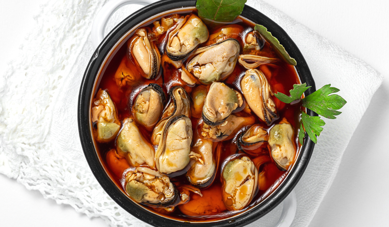 La receta de escabeche mejora su sabor después de reposar al menos 24 horas. La receta de escabeche mejora su sabor después de reposar al menos 24 horas.