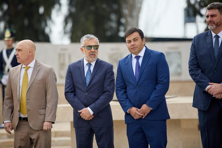 El gobernador Alfredo Cornejo junto al intendente de Las Heras, Francisco Lo Presti. Foto: Prensa Francisco Lo Presti