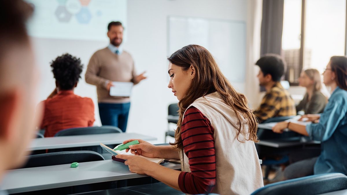 Las carreras silenciosas que el mercado va a necesitar y hoy pasan desapercibidas, según ... thumbnail