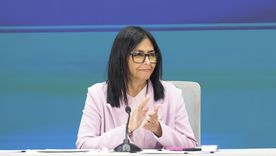 Delcy Rodríguez habló durante una reunión con empresas petroleras y respondió a declaraciones del secretario del Tesoro de Estados Unidos. Delcy Rodríguez habló durante una reunión con empresas petroleras y respondió a declaraciones del secretario del Tesoro de Estados Unidos.