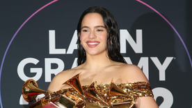 Rosalía tiene 30 años de edad.