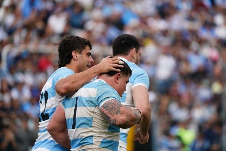 Los Pumas estuvieron cerca de quedarse con el triunfo ante los Wallabies. Los Pumas estuvieron cerca de quedarse con el triunfo ante los Wallabies.