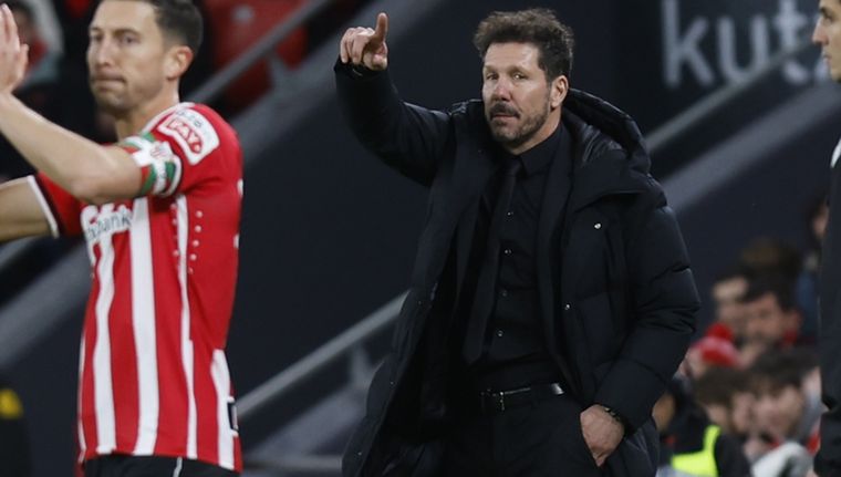 El DT habló tras la eliminación de su equipo. Foto: EFE