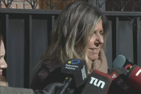 Helena, la prima de una de las víctimas de la tragedia de Villa Devoto. Helena, la prima de una de las víctimas de la tragedia de Villa Devoto.