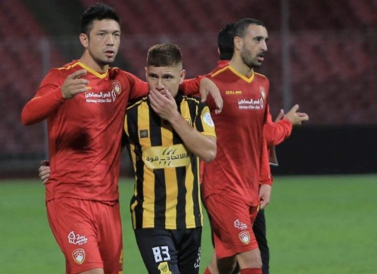 Vittor y el Colo Gil, varados en Frankfurt.