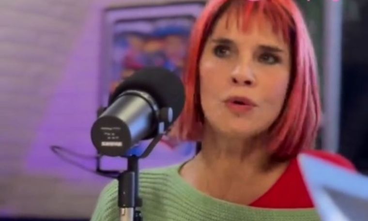 Fabiana Cantilo contó cómo es su vida monja budista La cantante reveló que hace una década que no tiene relaciones sexuales Foto: Captura de streaming