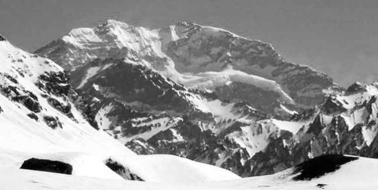 Los turistas disfrutan a pleno del coloso de América.