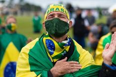 Los seguidores de Bolsonaro defienden su gestión.