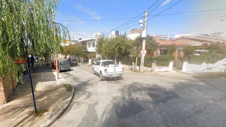 Un violento asalto vivió una pareja de jubilados en su vivienda ubicada en Villa Carlos Paz, provincia de Córdoba.&nbsp;