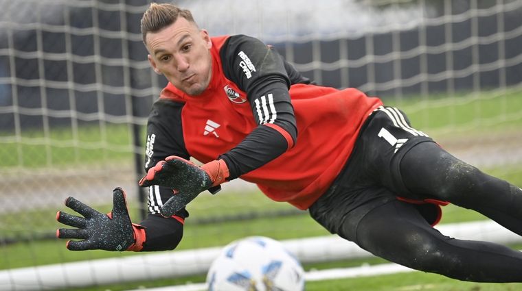 El arquero se retiró en el entretiempo. Foto: River Plate