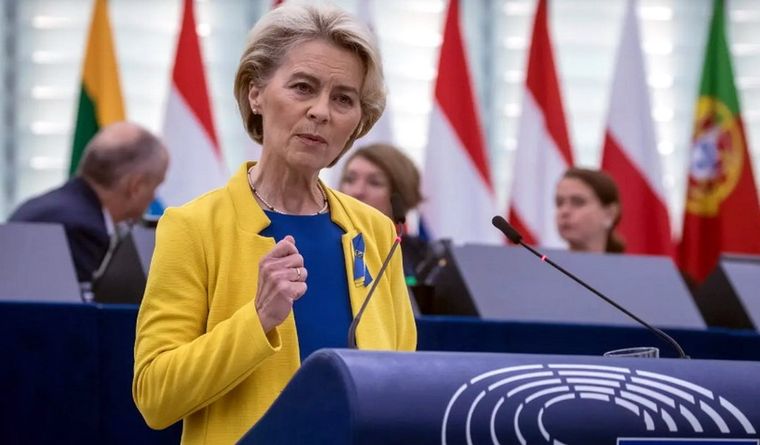 La presidenta de la Comisión Europea, Ursula von der Leyen Foto: EFE
