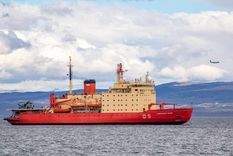 El cierre de la campaña antártica se celebrará a bordo del rompehielos ARA Almirante Irízar. Foto: Télam