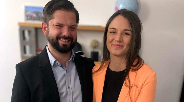 Gabriel e Irina, la joven pareja presidencial de Chile. Foto: La Nación, Chile.