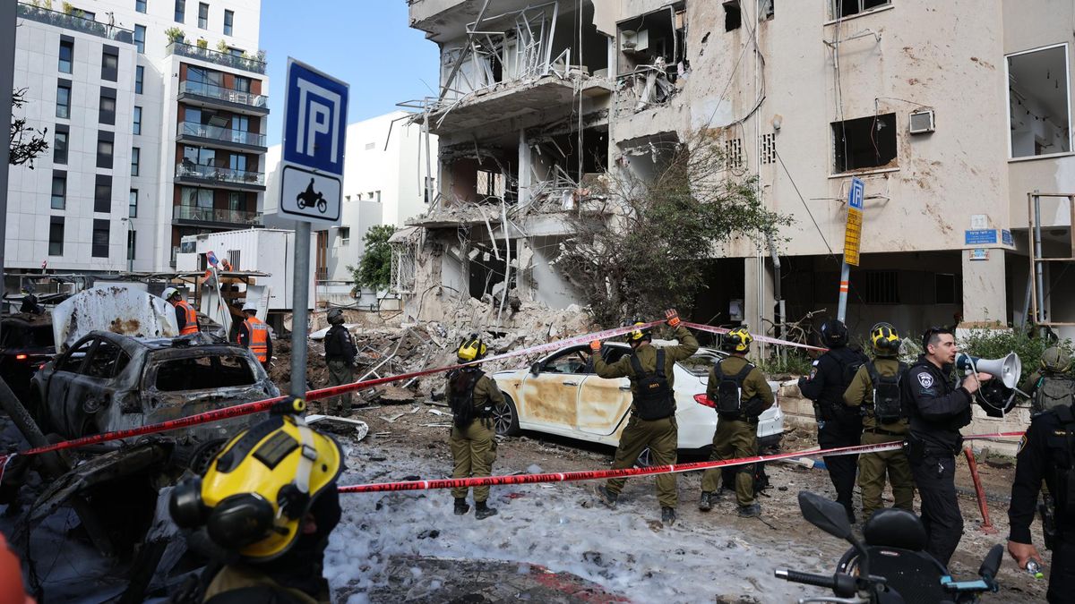 Medio Oriente en llamas:  Israel intensifica bombardeos en Líbano y EEUU amplía despliegue militar