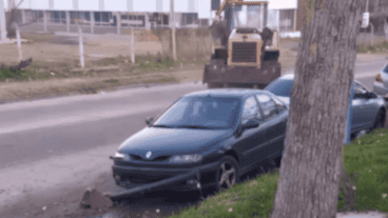 Tras el triunfo de Argentina, un hombre manejó borracho una máquina y chocó contra siete autos.