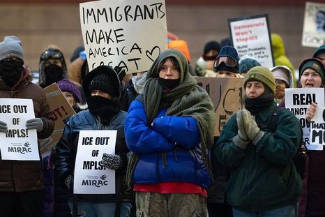 En Mineápolis se suceden las protestas en contra de los operativos de ICE.