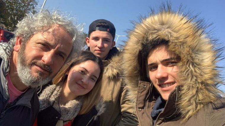 Mariano y sus tres hijos son celíacos, esto los llevó a crear un nuevo emprendimiento.