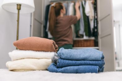 MDZol | ¿Cómo evitar los malos olores en tu armario? Foto: Shutterstock