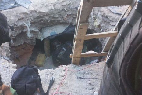 El túnel hallado cerca de una penitenciaría Foto: Bariloche 2000
