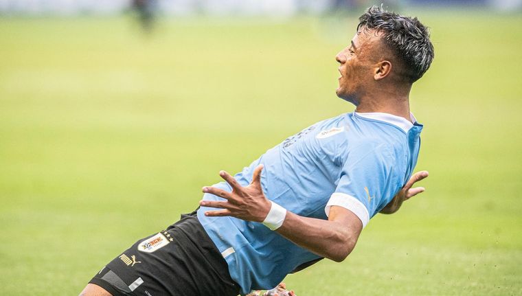 El delantero salió campeón de la Copa del Mundo Sub 20 con la Celeste. Foto: Instagram @lucho_rodriguezz24
