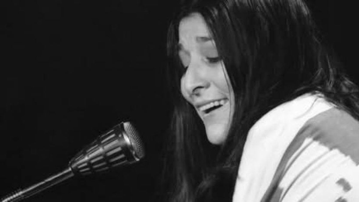 Repudio a los insultos de un funcionario libertario a Mercedes Sosa: 