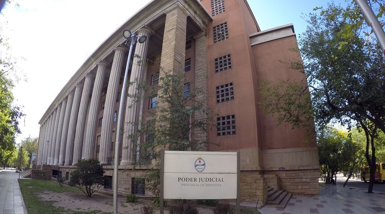 Ya hay más de 40 mil inscriptos para trabajar en el Poder Judicial de Mendoza Foto: ALF PONCE MERCADO / MDZ