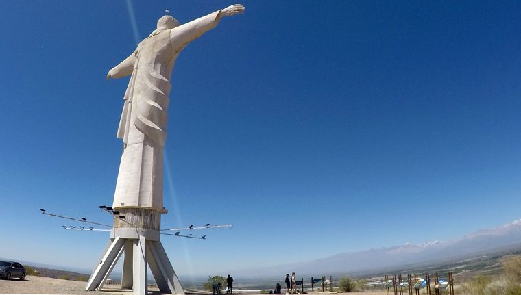 En el departamento de Tupungato, se han percibido varios avistajes de objetos voladores no identificados. Foto: ALF PONCE MERCADO / MDZ