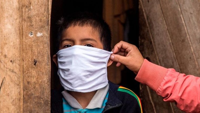 Perú es el país con más muertes per cápita por covid-19, según datos de la Universidad John Hopkins (excluyendo a San Marino). Foto: GETTY IMAGES