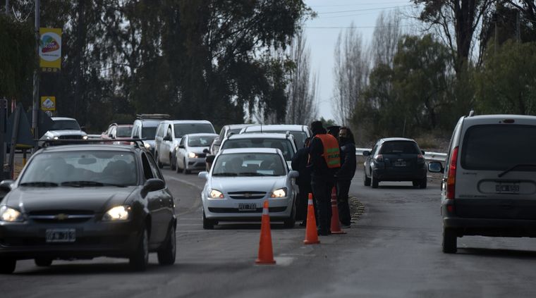 Vivos Muchos presentan reservas para pasar los controles, pero después no las usan. Foto: ALF PONCE / MDZ