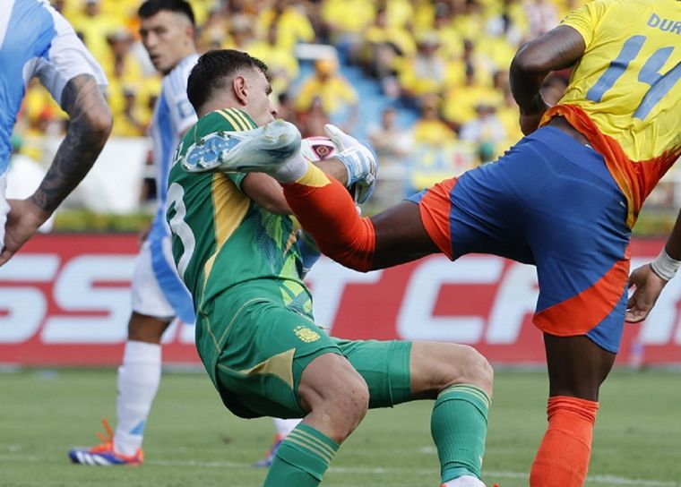 El arquero no fue recibido de la mejor manera. Foto: EFE