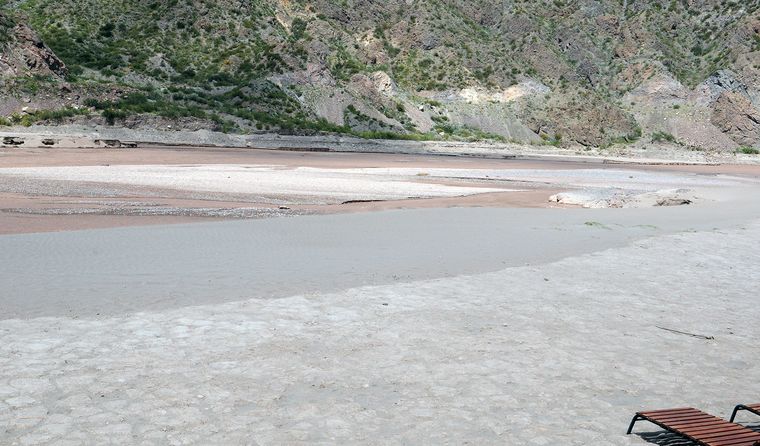 Para la cuenca del Río Mendoza pronosticaron una sequía moderada, que impactará en una menor disponibilidad de agua. Para la cuenca del Río Mendoza pronosticaron una sequía moderada, que impactará en una menor disponibilidad de agua.