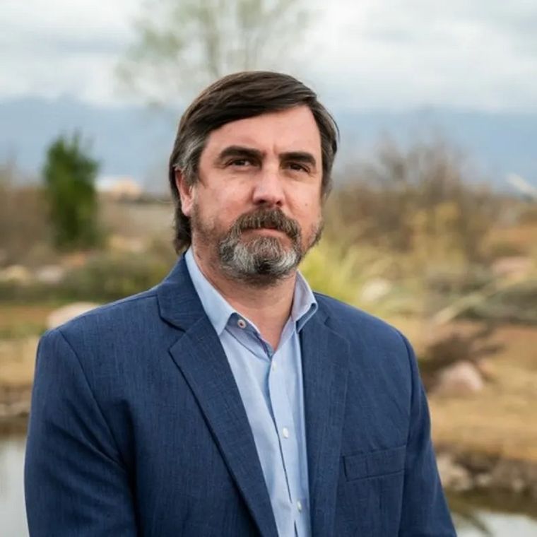 Luis López es concejal de Cambia Mendoza y a su vez ejerce como médico en el sistema de salud mendocino.