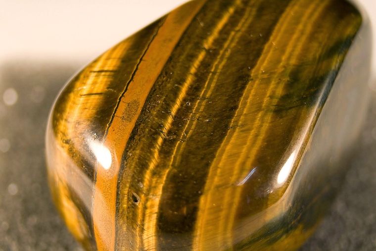 La piedra ojo de tigre tiene un significado importante dentro de la astrología. Foto: Pinterest