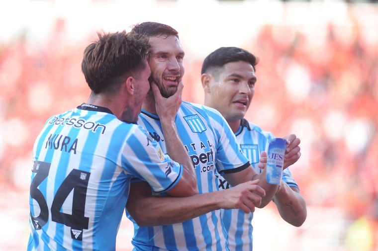 Maravilla Martínez, autor del gol. Foto: Télam