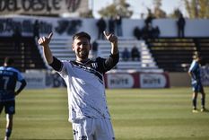 Espósito celebra su primer gol en Gimnasia Foto: Prensa GYE Espósito celebra su primer gol en Gimnasia Foto: Prensa GYE