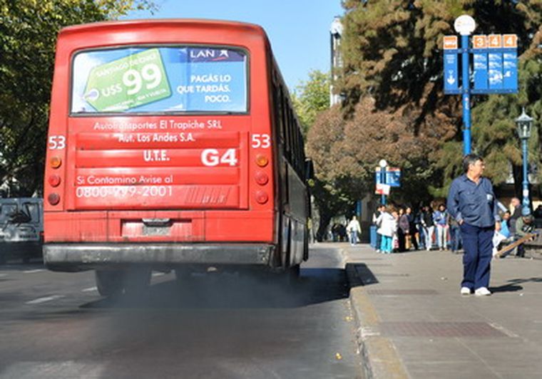 AUTAM dice que ha subido el costo de mantenimiento de los micros. Foto: Nacho Gaffuri / MDZ